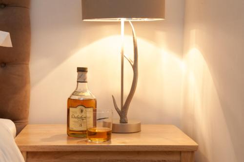 This photo about Glenwood Apartment at The Highland Club shared on HyHotel.com