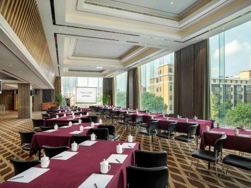 Koosolekuruumid / ballisaalid, Sofitel Zhengzhou Hotel in Zhengzhou Koosolekuruumid / ballisaalid, Sofitel Zhengzhou Hotel in Zhengzhou