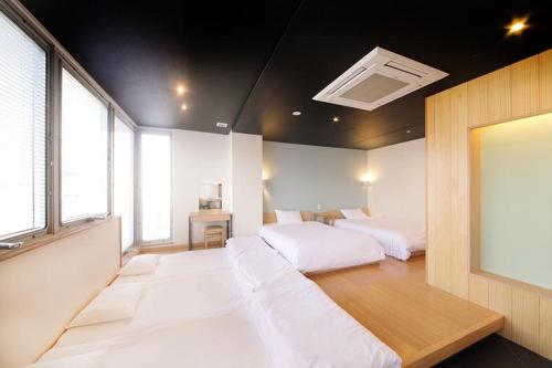 R. Star Hostel Kyoto Japan in Kawaramachi R. Star Hostel Kyoto Japan in Kawaramachi