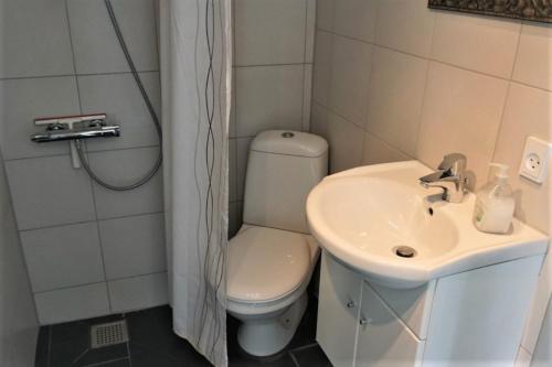 Badeværelse, Kerteminde Byferie - Hyrdevej 83, 85K in Kerteminde Badeværelse, Kerteminde Byferie - Hyrdevej 83, 85K in Kerteminde