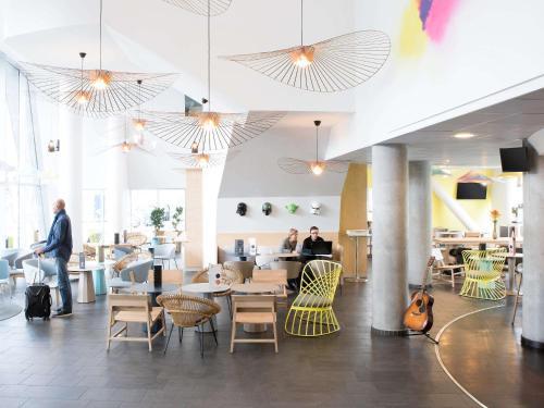 Facilities, Novotel Suites Lille Europe in Lille Facilities, Novotel Suites Lille Europe in Lille