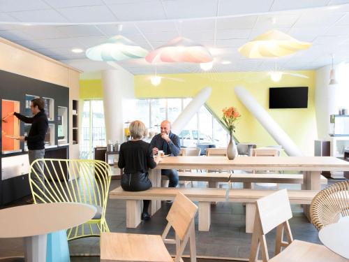 酒吧/高級酒吧, 諾富特里爾歐洲套房酒店 (Novotel Suites Lille Europe) in 里爾城中心 酒吧/高級酒吧, 諾富特里爾歐洲套房酒店 (Novotel Suites Lille Europe) in 里爾城中心