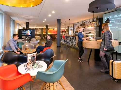 A szálláshely kívülről, Ibis Sint Niklaas Centrum in Sint-Niklaas A szálláshely kívülről, Ibis Sint Niklaas Centrum in Sint-Niklaas