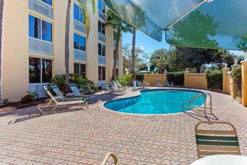 Instalaciones, La Quinta Inn & Suites by Wyndham Sarasota Downtown in Central Cocoanut Instalaciones, La Quinta Inn & Suites by Wyndham Sarasota Downtown in Central Cocoanut