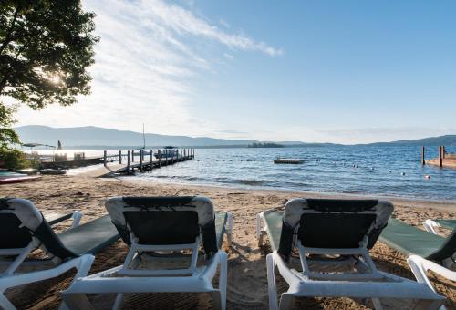 Beach, The Juliana Resort in Diamond Point (NY) Beach, The Juliana Resort in Diamond Point (NY)