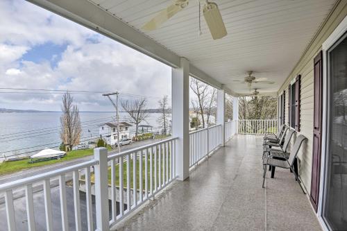 Lovely Rushville Home with Canandaigua Lake Views! in R&K斯基蘭治機場 Lovely Rushville Home with Canandaigua Lake Views! in R&K斯基蘭治機場