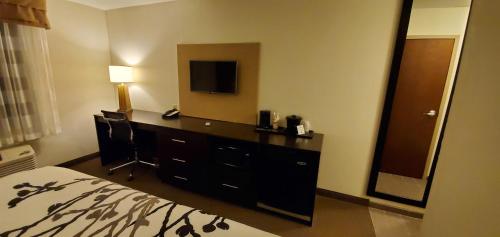 Sleep Inn & Suites Defuniak Springs - Crestview in Defuniak Springs (FL) Sleep Inn & Suites Defuniak Springs - Crestview in Defuniak Springs (FL)