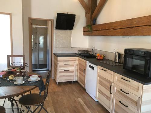 Konyha, Le gîte des moineaux (Le gite des moineaux) in Argeliers Konyha, Le gîte des moineaux (Le gite des moineaux) in Argeliers