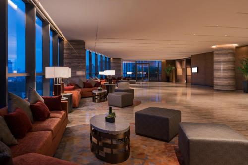 Banquet hall, Hyatt Regency Shanghai, Wujiaochang in Yangpu Wujiaochang Banquet hall, Hyatt Regency Shanghai, Wujiaochang in Yangpu Wujiaochang