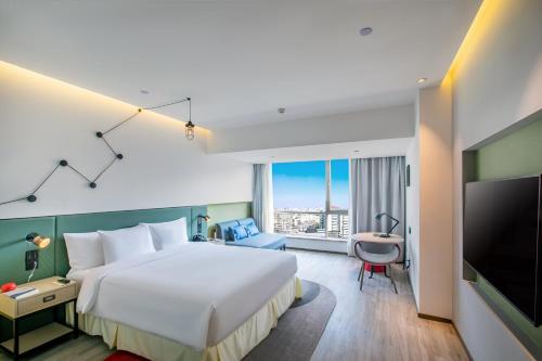 Jinmao Hotel Xian Central in Xian Jinmao Hotel Xian Central in Xian