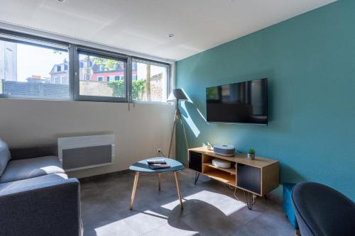 Le 21 -GregIMMO-Appart'Hotel in Montbeliard Le 21 -GregIMMO-Appart'Hotel in Montbeliard