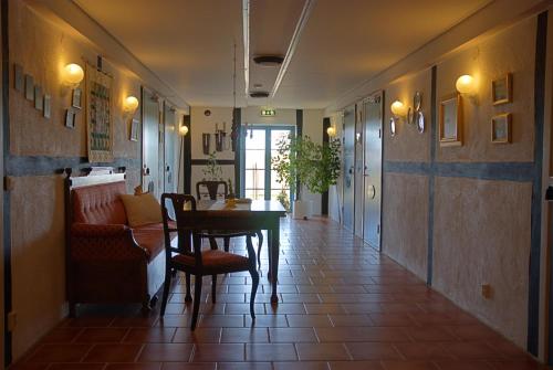 Előcsarnok, Osterlens Karlsgard in Loderup Előcsarnok, Osterlens Karlsgard in Loderup