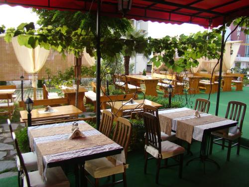 Restaurante, Hotel Bellisimo in Lozenets Restaurante, Hotel Bellisimo in Lozenets