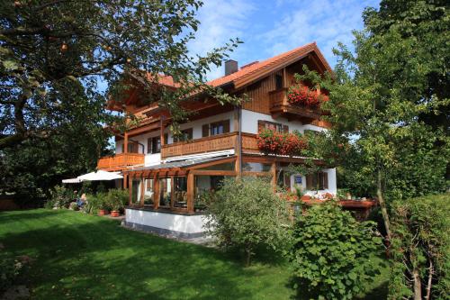 Gastehaus Burgmayr in Sauerlach Gastehaus Burgmayr in Sauerlach