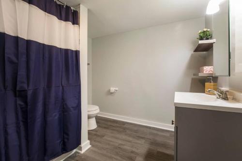 Louisville Dream House 4BR 2BA by CozySuites in 斯科茨堡(IN) Louisville Dream House 4BR 2BA by CozySuites in 斯科茨堡(IN)
