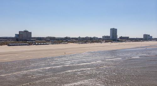 STRAND 21 hotelchalets in Zandvoort Waterfront STRAND 21 hotelchalets in Zandvoort Waterfront
