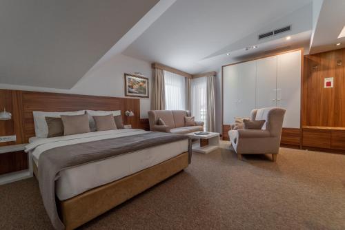 Hotel Mirjana & Rastoke in สลุนจ์ Hotel Mirjana & Rastoke in สลุนจ์