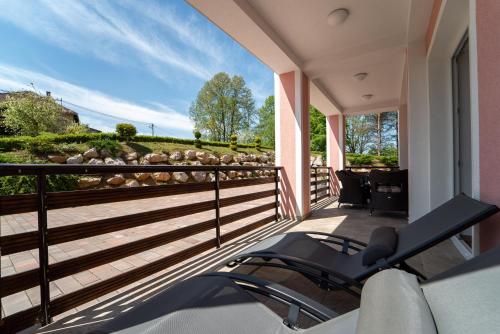 ระเบียง/ชานเรือน, Hotel Mirjana & Rastoke in สลุนจ์ ระเบียง/ชานเรือน, Hotel Mirjana & Rastoke in สลุนจ์