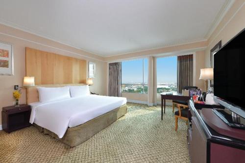 Miracle Grand Convention Hotel (SHA Extra Plus) in Don Mueang International Airport Miracle Grand Convention Hotel (SHA Extra Plus) in Don Mueang International Airport