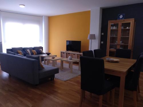 Hotel Apartamento Turistico Cigüeña de Arguedas
