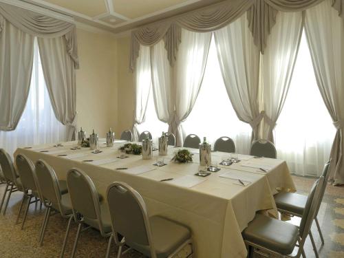 Meeting room / ballrooms, GH Palazzo Suite & SPA in Livorno Meeting room / ballrooms, GH Palazzo Suite & SPA in Livorno