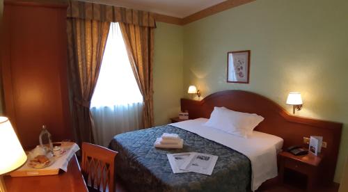 Hotel Squarciarelli in Grottaferrata Hotel Squarciarelli in Grottaferrata