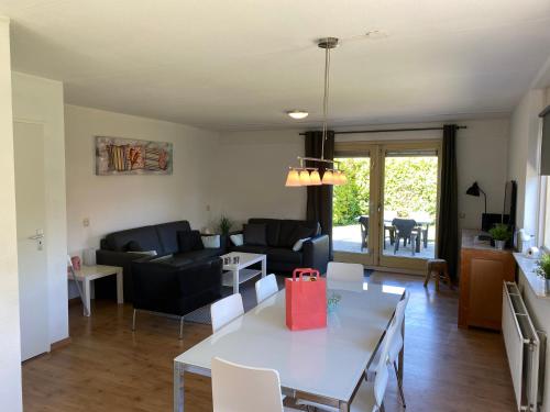 Oesterbaai 35 in Verspreide huizen Wemeldinge Oesterbaai 35 in Verspreide huizen Wemeldinge