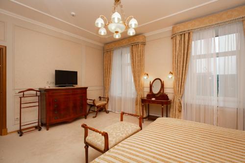 Hotel Tavricheskaya in Saint Petersburg Hotel Tavricheskaya in Saint Petersburg