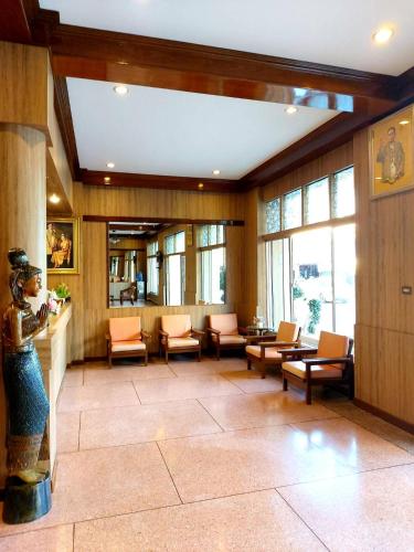 Facilities, Suriwong Chumphon Hotel in Muang Chumphon Facilities, Suriwong Chumphon Hotel in Muang Chumphon