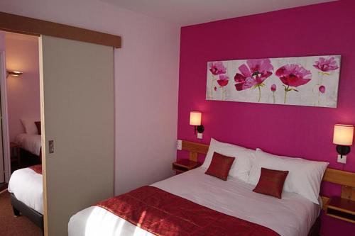 This photo about Logis Auberge La Terrasse shared on HyHotel.com