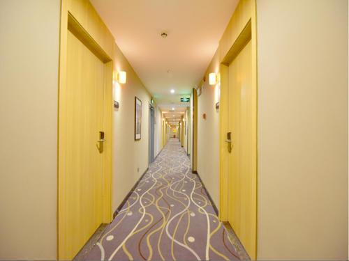 7 Days Premium Chengdu Xinjin Rulin Road Metro Station in Xinjin Distrikt 7 Days Premium Chengdu Xinjin Rulin Road Metro Station in Xinjin Distrikt