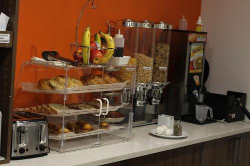 Facilities, Howard Johnson by Wyndham Downtown Kamloops in Kamloops (BC) Facilities, Howard Johnson by Wyndham Downtown Kamloops in Kamloops (BC)