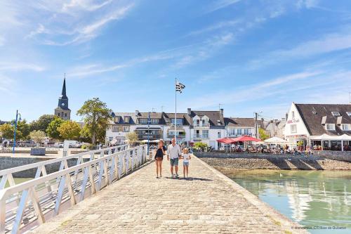 Le Grand Large - Locmariaquer centre-bourg in Auray Le Grand Large - Locmariaquer centre-bourg in Auray
