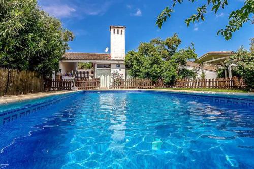 Hotel Villa with 5 bedrooms in Valdecaballeros with wonderful mountain view private pool enclosed garden