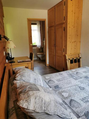 Hotel Arolla in Bourg-Saint-Maurice Hotel Arolla in Bourg-Saint-Maurice