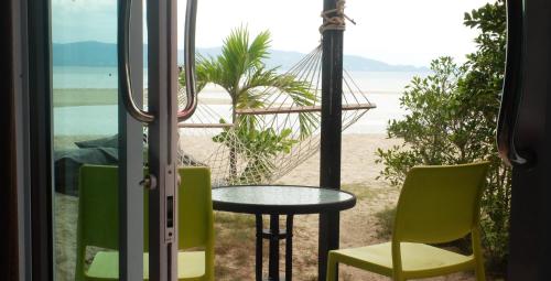 Balcony/terrace, SeaEsta Beach in Ko Pha-ngan Balcony/terrace, SeaEsta Beach in Ko Pha-ngan