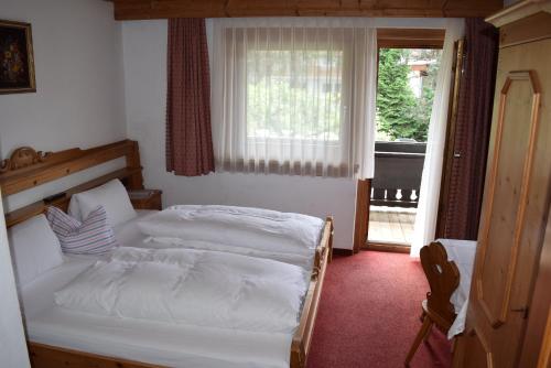 Bergsteiger-Zimmer Pension Obermair in Майрхофен Bergsteiger-Zimmer Pension Obermair in Майрхофен