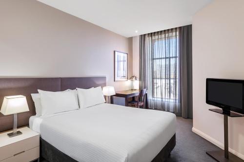 Adina Apartment Hotel Sydney Central - main image