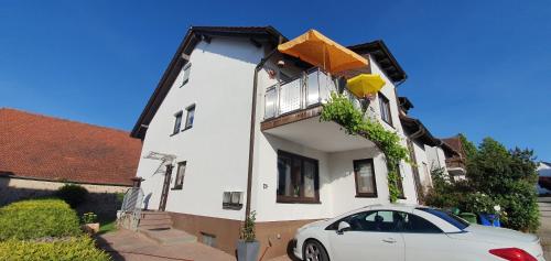 Karibu in Λάμπερτχαϊμ Karibu in Λάμπερτχαϊμ