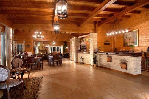 로비, Villa Rustica in 코니차 로비, Villa Rustica in 코니차