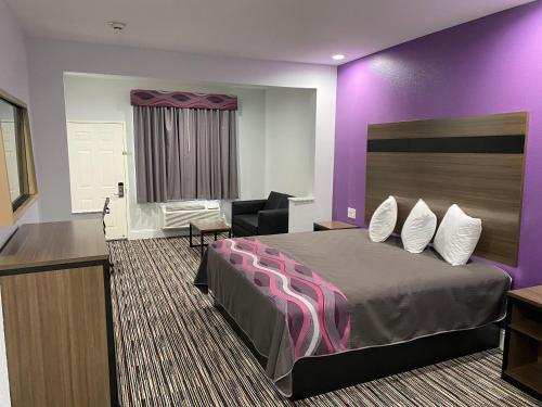 Palace Inn Crosby in Channelview Palace Inn Crosby in Channelview