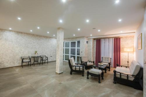 Hotel Dapčević (Hotel Dapcevic) in เซทินเจ Hotel Dapčević (Hotel Dapcevic) in เซทินเจ
