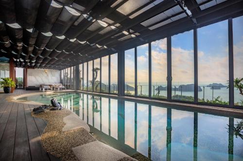 Pogled, Flamingo Resort Cat Ba in Cat Ba Island Pogled, Flamingo Resort Cat Ba in Cat Ba Island