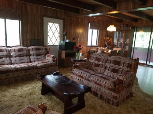 시설, Saw Creek Cabin - Regent Hilltop in 소 크릭 시설, Saw Creek Cabin - Regent Hilltop in 소 크릭