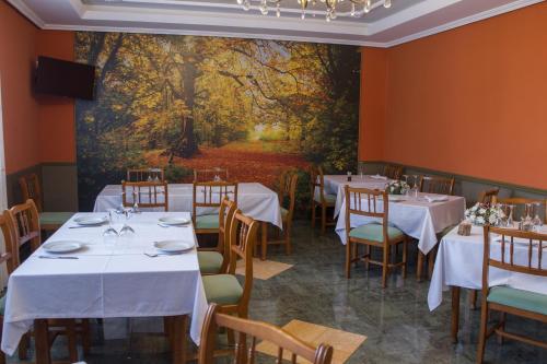 Restaurant, Hostal La Palmera in Miajadas Restaurant, Hostal La Palmera in Miajadas