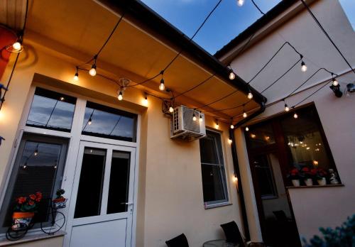Maniu 31 Apartments & Rooms in โอราเดีย ซิตี้ เซ็นเตอร์ Maniu 31 Apartments & Rooms in โอราเดีย ซิตี้ เซ็นเตอร์