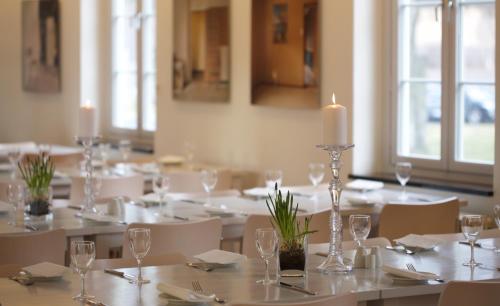 Restaurant, Falstadsenteret - Museum, minnested og senter for menneskerettigheter in Levanger Restaurant, Falstadsenteret - Museum, minnested og senter for menneskerettigheter in Levanger