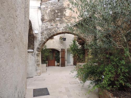 Közeli látványosságok, LE Cabanon des hirondelles in Villecroze Közeli látványosságok, LE Cabanon des hirondelles in Villecroze