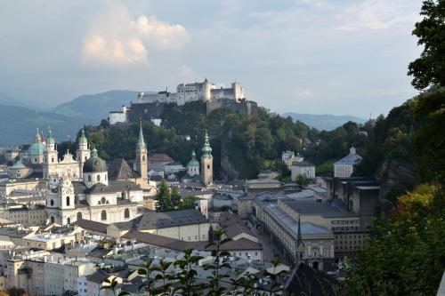 Lähistön nähtävyydet, Hotel Hohenstauffen in Salzburg Lähistön nähtävyydet, Hotel Hohenstauffen in Salzburg