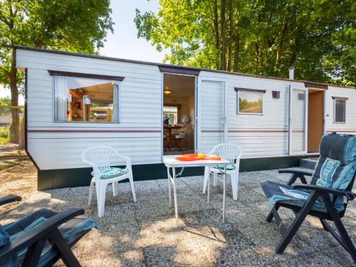 Terraza/balcón, Comfortable holiday home in Garderen with terrace in Garderen Terraza/balcón, Comfortable holiday home in Garderen with terrace in Garderen